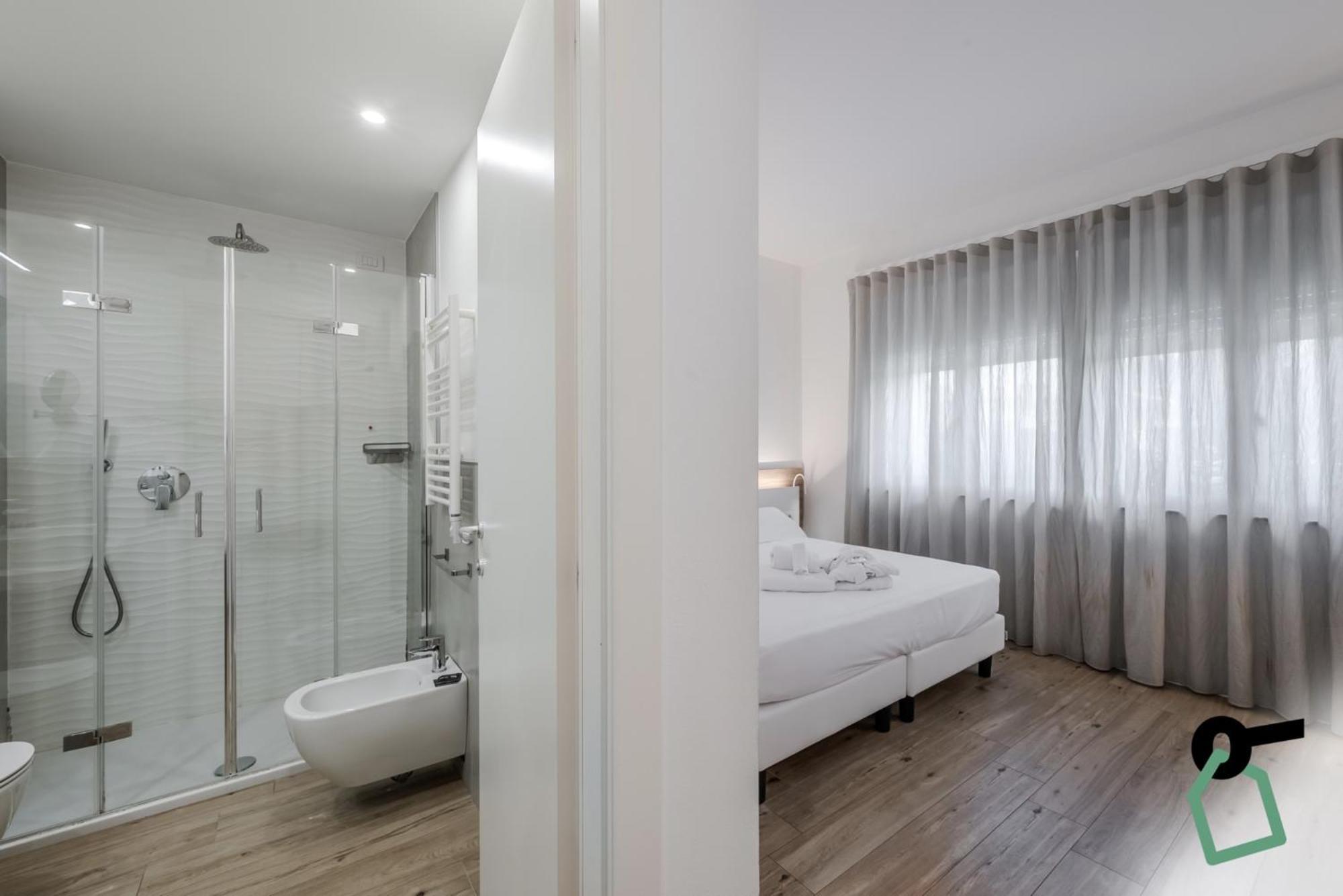 Hotiday Room Collection - Tirrenia Exterior photo