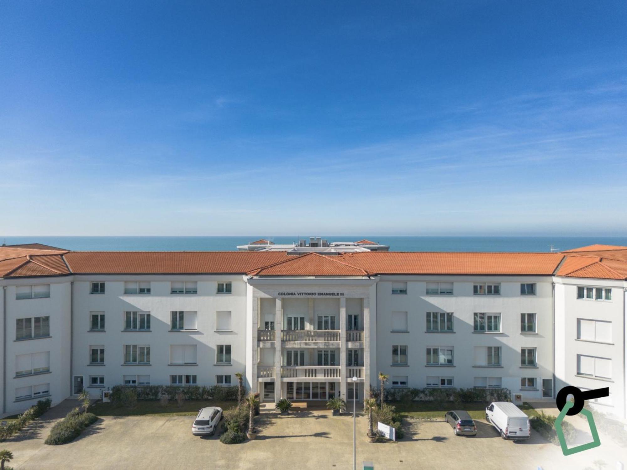 Hotiday Room Collection - Tirrenia Exterior photo