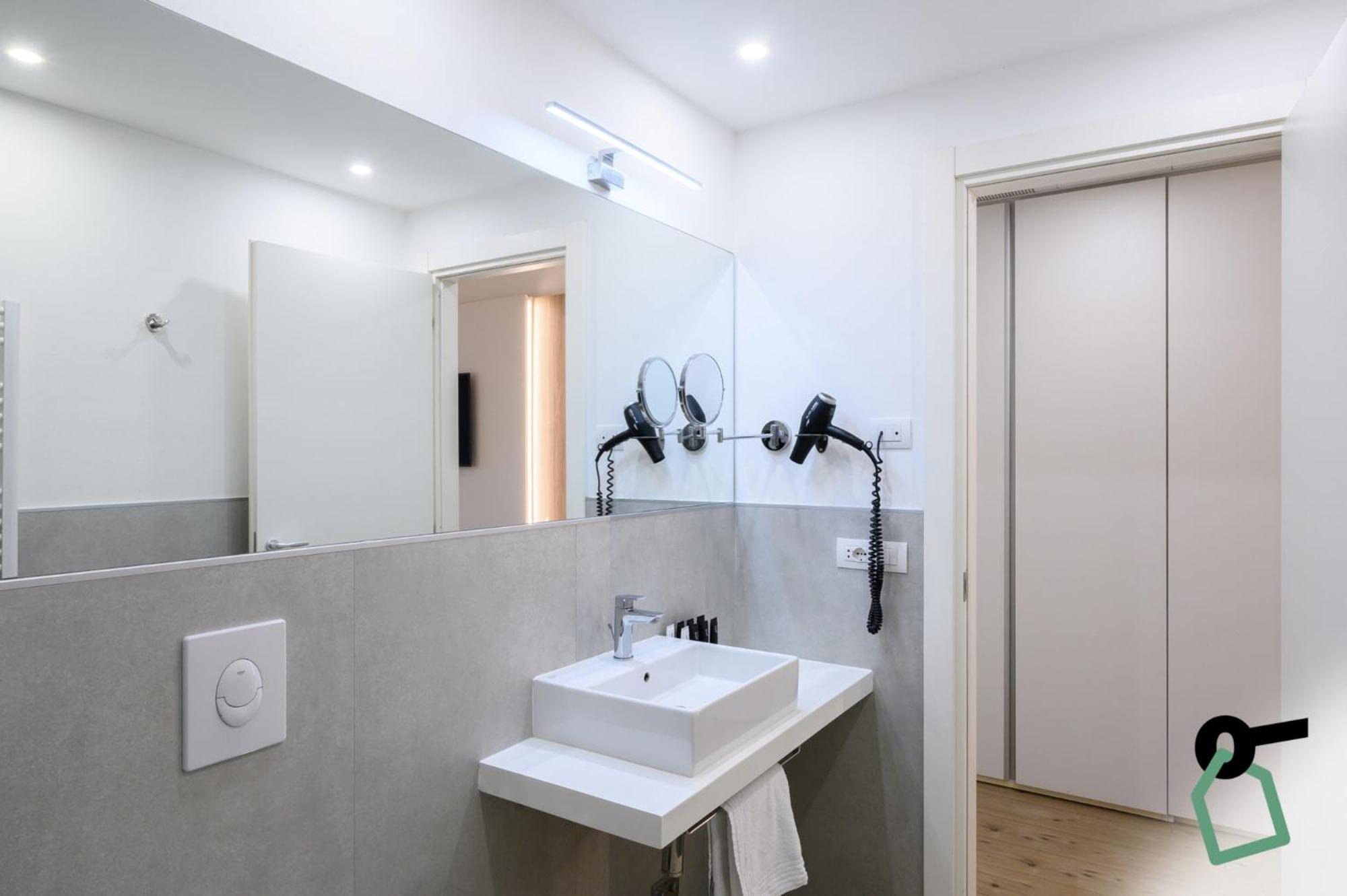 Hotiday Room Collection - Tirrenia Exterior photo